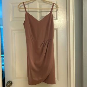Lulu’s mini mauve/pink dress